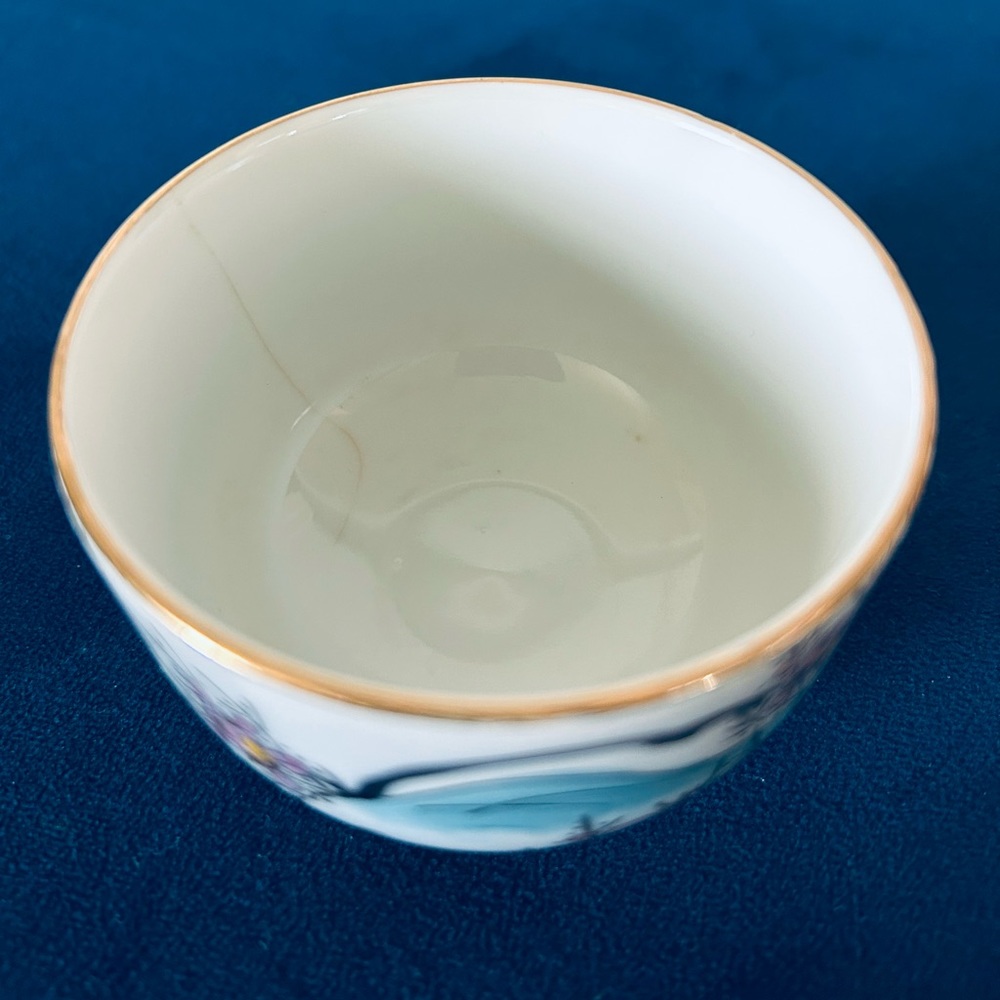 Vintage Set of 6 colorful Japanese Tea Cups - Picture 6 of 7